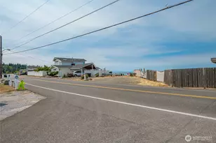 7396 Birch Bay Dr, Blaine, WA 98230 - Photo 4