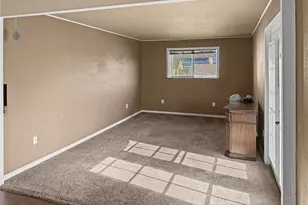 802 S Chelan Ave, Wenatchee, WA 98801 - Photo 24