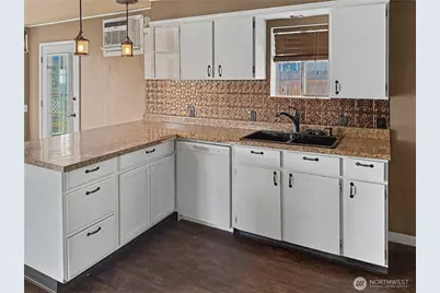 802 S Chelan Avenue, Wenatchee, WA 98801 - Photo 26