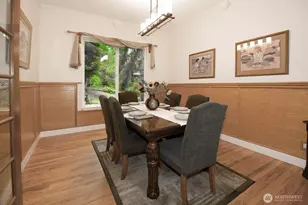 12117 Clearview Dr, Edmonds, WA 98026 - Photo 14
