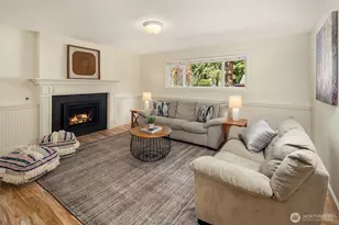 17703 NE 34th St, Redmond, WA 98052 - Photo 20