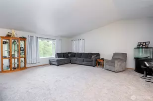 415 McKee Rd, Castle Rock, WA 98611 - Photo 4
