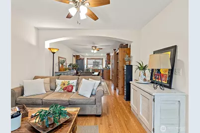 3318 Wetmore Avenue S #E, Seattle, WA 98144 - Photo 12