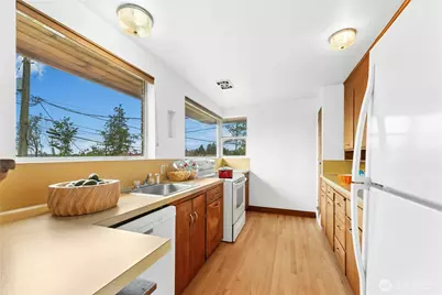 5803 Oberlin Avenue NE, Seattle, WA 98105 - Photo 8