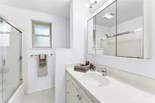 5803 Oberlin Ave NE, Seattle, WA 98105 - Photo 12