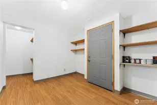 5803 Oberlin Ave NE, Seattle, WA 98105 - Photo 24
