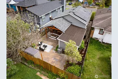 4513 Cascadia Avenue S, Seattle, WA 98118 - Photo 32