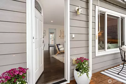 4513 Cascadia Avenue S, Seattle, WA 98118 - Photo 4