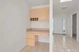 2241 Mariner Beach Dr, Oak Harbor, WA 98277 - Photo 10