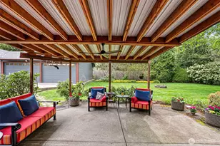 2121 90th St E, Tacoma, WA 98445 - Photo 32