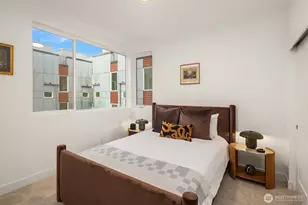 1827 14th Ave, Seattle, WA 98122 - Photo 12
