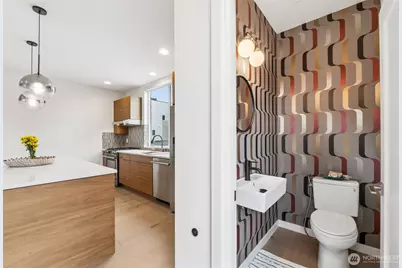 8314 14th Avenue NW #A, Seattle, WA 98117 - Photo 20