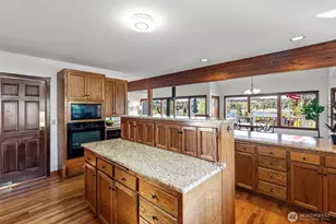 218 Bella Vista Dr, Fox Island, WA 98333 - Photo 18