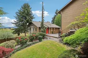 709 22nd St SW, Puyallup, WA 98371 - Photo 2