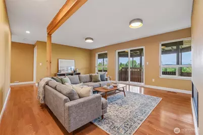 709 22nd Street SW, Puyallup, WA 98371 - Photo 22