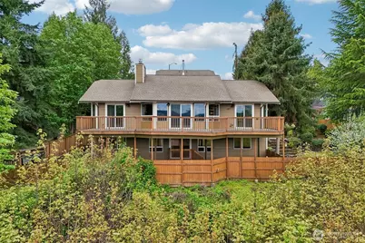 709 22nd Street SW, Puyallup, WA 98371 - Photo 1