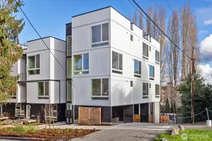 3110 Queen Anne Ave N, Seattle, WA 98109 - Photo 2