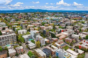 404 E Harrison St, Seattle, WA 98102 - Photo 18