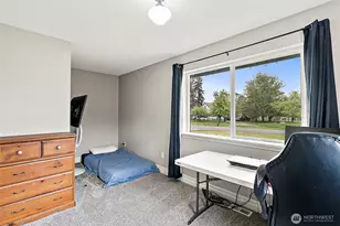 2525 104th St E, Tacoma, WA 98445 - Photo 10