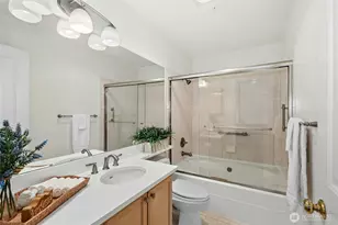 7111 134th Ct SE, Newcastle, WA 98059 - Photo 20