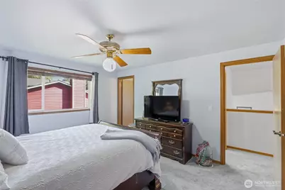 8925 19th Place SE, Lake Stevens, WA 98258 - Photo 18