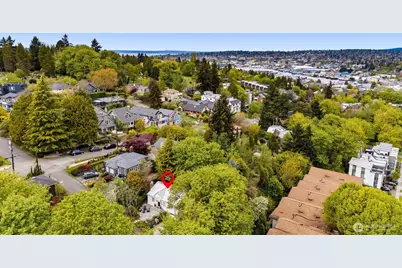 316 W Newell Street, Seattle, WA 98119 - Photo 32