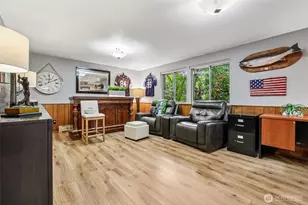 15408 Waller Rd E, Tacoma, WA 98446 - Photo 14