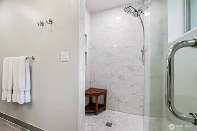 15408 Waller Road E, Tacoma, WA 98446 - Photo 30