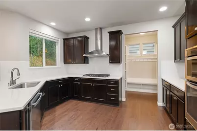 10483 Sentinel Drive, Gig Harbor, WA 98332 - Photo 12