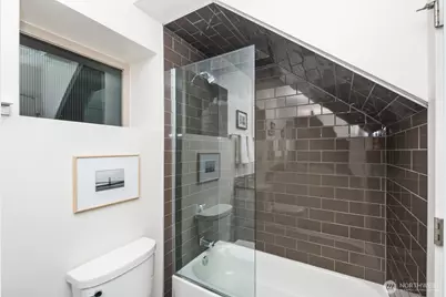 3426 NW Market Street, Seattle, WA 98107 - Photo 30
