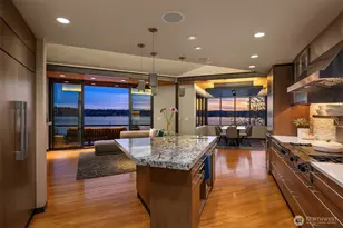 7703 W Mercer Way, Mercer Island, WA 98040 - Photo 4