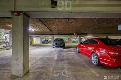 401 100th Avenue NE #214, Bellevue, WA 98004 - Photo 30