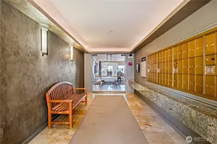 401 100th Ave NE, Bellevue, WA 98004 - Photo 14