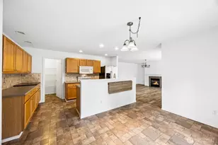 11918 130th St E, Puyallup, WA 98374 - Photo 8