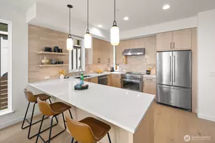 2851 NW 70th St, Seattle, WA 98117 - Photo 8