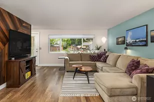 8442 NE 141st St, Kirkland, WA 98034 - Photo 2