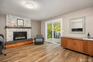8442 NE 141st St, Kirkland, WA 98034 - Photo 8