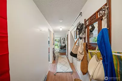 519 521 Henry Street NE, Olympia, WA 98506 - Photo 2