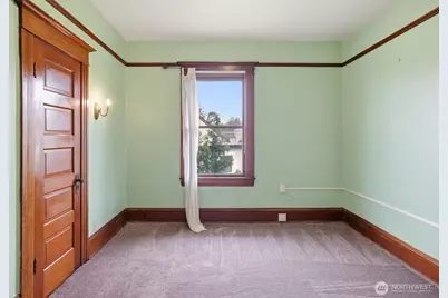 6238 Woodlawn Avenue N, Seattle, WA 98103 - Photo 20