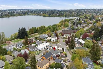 6238 Woodlawn Avenue N, Seattle, WA 98103 - Photo 34