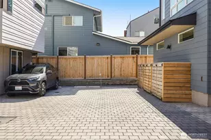 1625 B 21st Ave, Seattle, WA 98122 - Photo 26