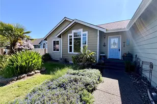 415 Quinault Ave SE, Ocean Shores, WA 98569 - Photo 1