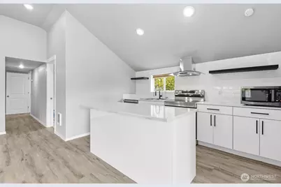 135 171st Street E, Spanaway, WA 98387 - Photo 12