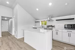135 171st St E, Spanaway, WA 98387 - Photo 12