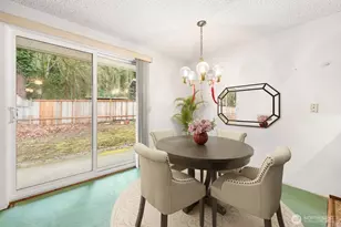 12528 NE 117th Pl, Kirkland, WA 98034 - Photo 8