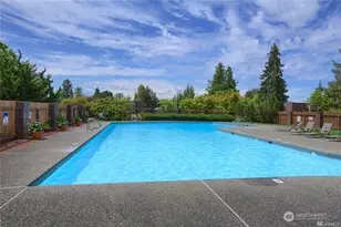 11006 NE 68th St, Kirkland, WA 98033 - Photo 14