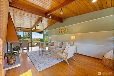 29815 10th Avenue SW, Federal Way, WA 98023 - Photo 2