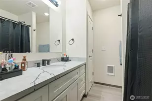 6214 Knoble Rd E, Spanaway, WA 98387 - Photo 20