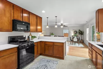 11808 24th Street SE, Lake Stevens, WA 98258 - Photo 4