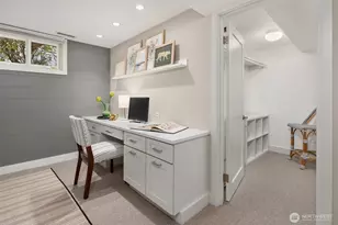 549 N 77th St, Seattle, WA 98103 - Photo 20